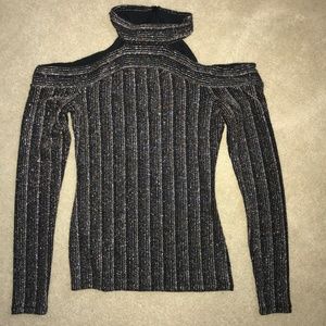 Beautiful BCBGMAXAZRIA Black Cold Shoulder Top XS